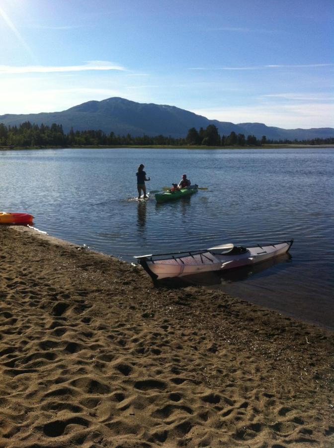 Valagardens Vaerdshus Och Camping Ab Valadalen Ngoại thất bức ảnh